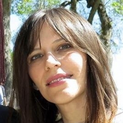 Melisa Delibegovic is an Account and Social Media Manger at CG VIZ and a Recent Graduate of FIT in New York. Melisa Delibegovic is an Account and Social Media Manger at CG VIZ and a Recent Graduate of FIT in New York.